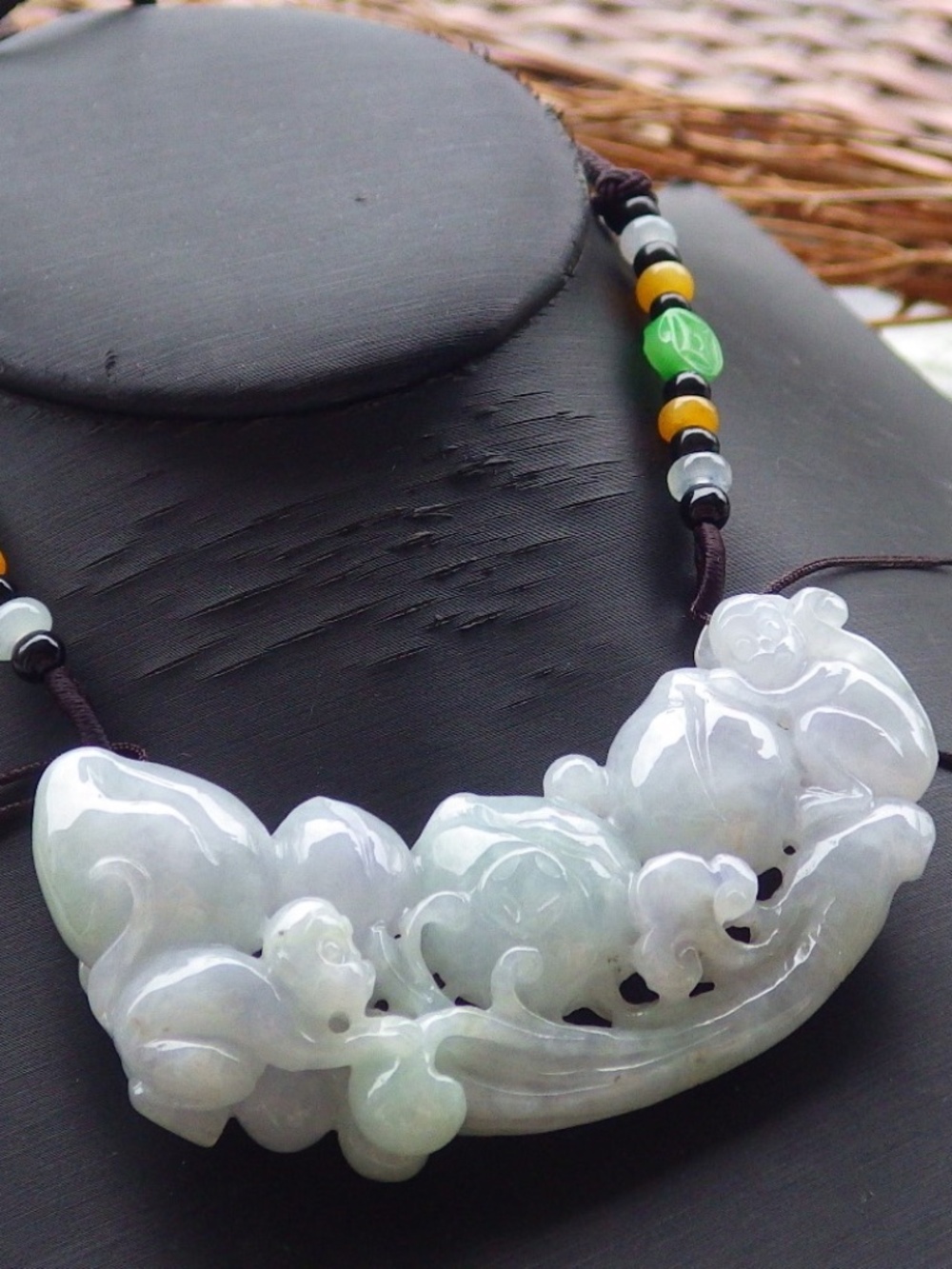 Certified Hand Carved Natural Burma A Jade jadeite Monkey Peach Pendant Necklace
